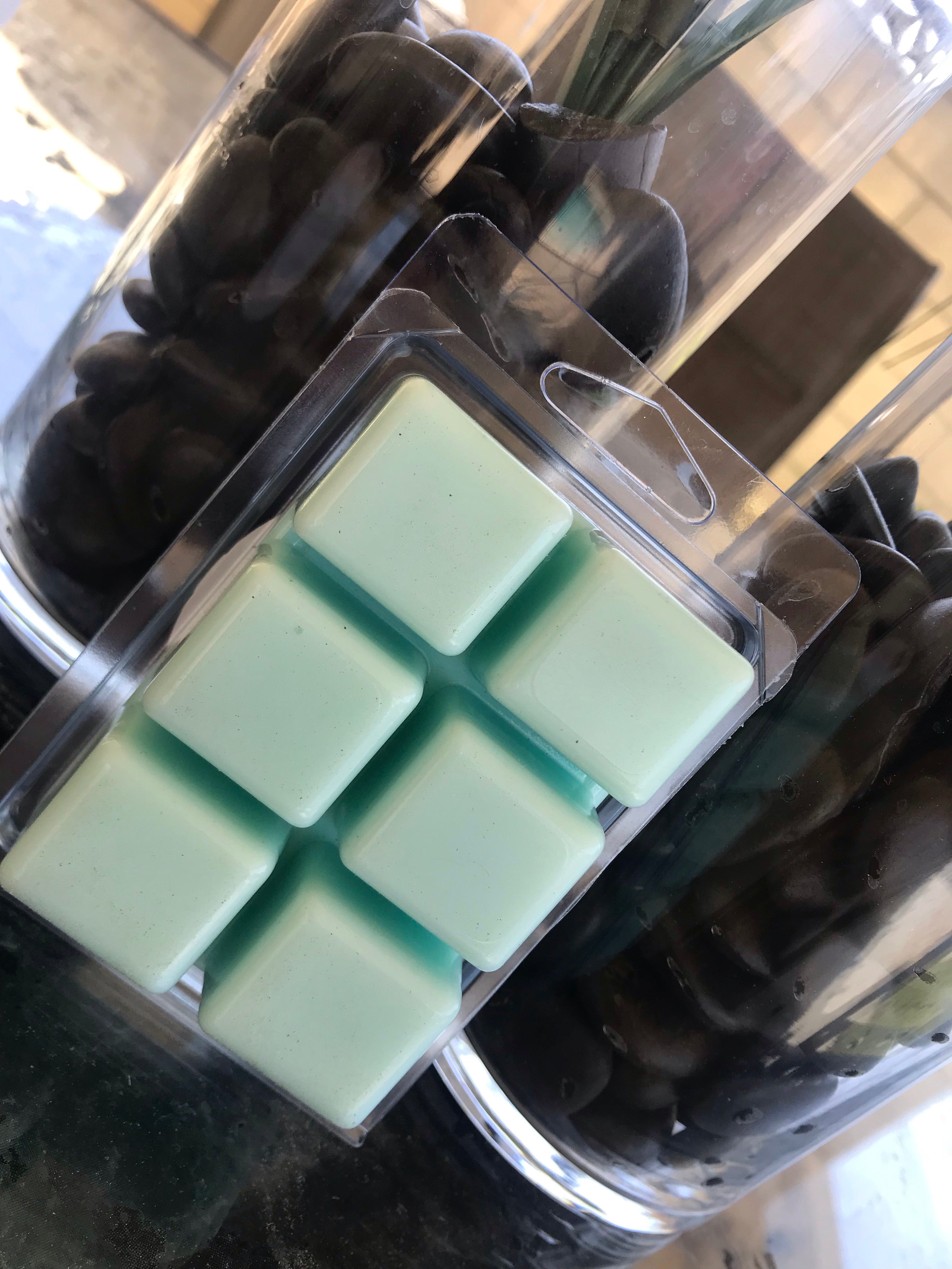 Wax and Oils Soy Wax Aromatherapy Scented Candles (Spa Day Wax Melts) 2.36 Ounces. Single